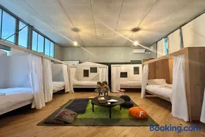 'Yamaneko Hotel 'The Untouched School, Saunas, Serenity & Feline Friends - Image 3