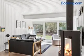 Quaint Holiday Home in Aakirkeby With Whirlpool - Image 2