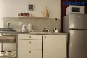 Kinneret Guesthouse - Image 4