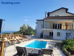 Grosse Apartments mit Meerblick und Pool und Jacuzzi - Image 2
