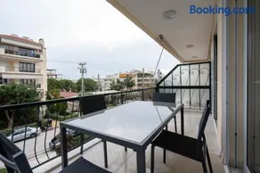 Relaxing Voula Hideaway - Image 5