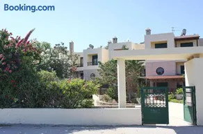 Athina - Image 1