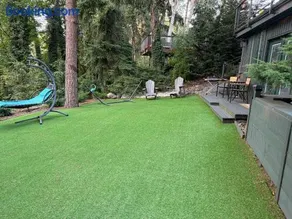 Beautiful place with a great location, free parking, WiFi & large TV. - Image 5