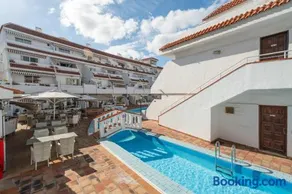 Urlaub 'Serene Terrace and Pool' mit Gemeinschaftspool, privater Terrasse und Wi-Fi - Image 3