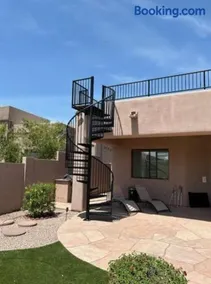 Spacious Mesa home with stunning views - Image 4