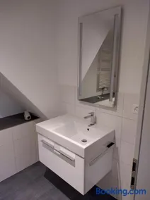 2 1/2 Zimmer Ferienwohnung - Image 3
