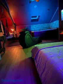 Interdite Suite Love avec Spa Privatif - Image 3