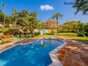Cubo's Luxury Golf Apartment Marbella & Parking - Image 3