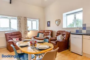 2 Bed in Marhamchurch oc-s34752 - Image 3