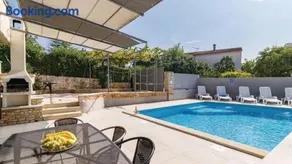 Villa Veruda by Villas Guide - Image 2