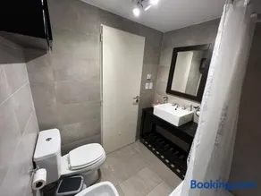 Confortable departamento en Castelar - Zona Céntrica. - Image 1