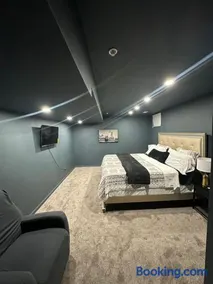 Luxury 2 bedroom basement - Image 5