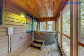 Kingfisher Cove Cabin 19 - Image 2