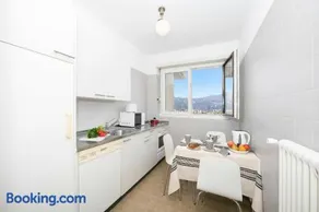 Casa Taddei with Terrace View & Parking - Happy Rentals - Image 4