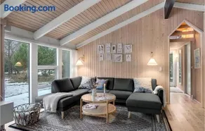 Three-Bedroom Holiday Home In Jerup - Image 3
