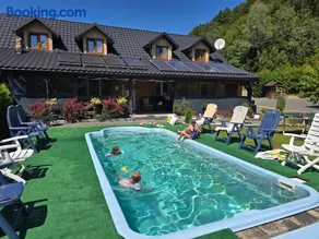 Jaśkowa Chata Bieszczady apartament z basenem nr 1i2 - Image 2