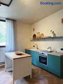 Gastehaus einer historischen Kunstlervilla - Image 4