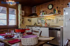 Révines - Champéry - chalet de 1845 - By BDC - Image 2