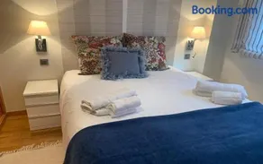 Apartamento en Baiona con vistas, terraza y garaje - Image 3