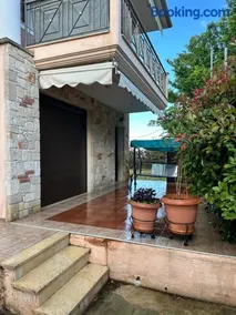 Private Beach House - Image 2