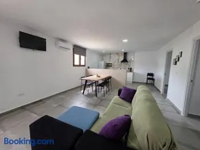 Buenos Deseos Moratalla - Oasis Natural y Moderno - Image 5