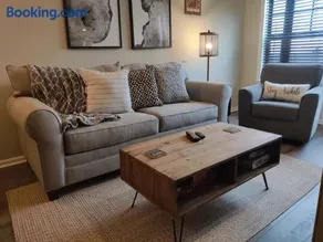 Fall Foliage Getaway Mountain Creek Condo 1 BR Pool & Hot Tub - Image 3