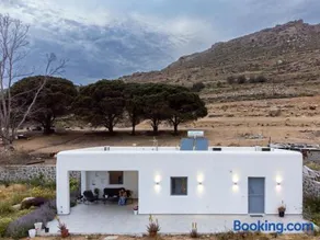 Cycladic Home on the hill with beautiful views!! - Image 2