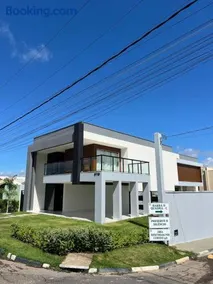 Luxuosa casa, a 150m da praia - Image 2