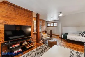 Forest cabin near Kohler Andrae with hot tub - Image 1