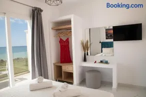 Diamond Arillas Luxury Apartments - Image 1