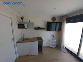 Studio contemporain avec parking gratuit - Image 2