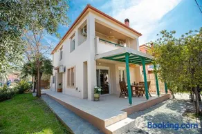 Villa Aurum - Image 1