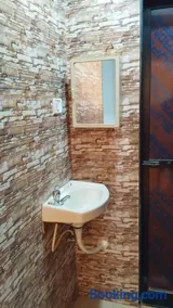 Decent one BHK flat near tata hospital - Image 3