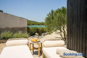 TheBeachVilla 3 - Image 2