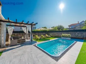 Holiday home Marcela with pool - Image 2