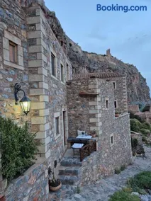 MonoLithos Inn - Image 3