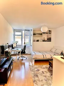 Beautiful Cozy Flat in Munich - Image 5