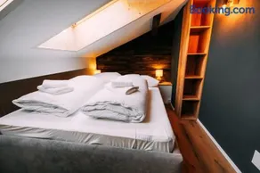 Alpina Three - Charming Apartment Prime Location - Image 3