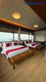 Mountain Paradise Bliss Guest House - Image 2
