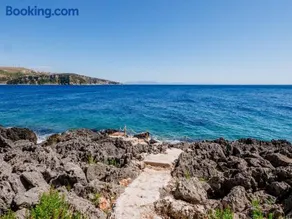THE SEA CAVE CAMPING - Image 5