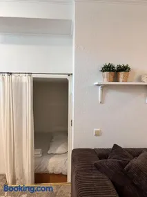 Old Town Apartments - Image 3