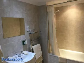 Coach House Wroxham Holiday Cottage - Image 4
