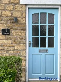Abacus Cottage - Image 1