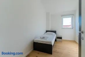 ISLAND DELUXE APARTMENT - Image 2