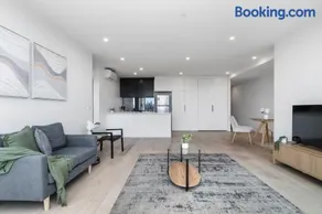 Stunning River & City Views and Huge Balcony! - Image 2