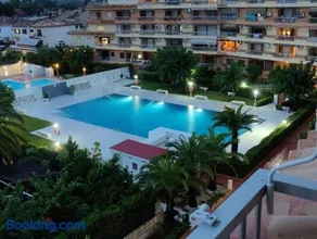 Apto 1 Hab, Terraza & Piscina, 2 min Playa - Image 2