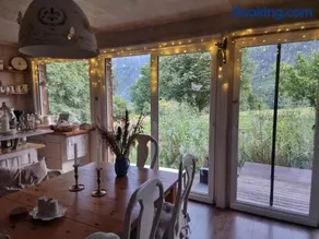Countryhouse Lake Attersee - Atemberaubende Lage - Bezauberndes Hideaway - Image 2