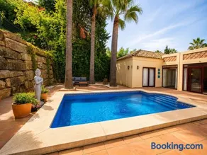 Noctua 041 Villa Sotogrande 1 - Image 2