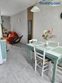 Maison agréable à Grossouvre 90 m² jardin - Image 2