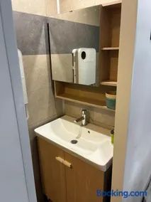 Charmante petite maison climatisée, en pierre, avec accès autonome - Image 3